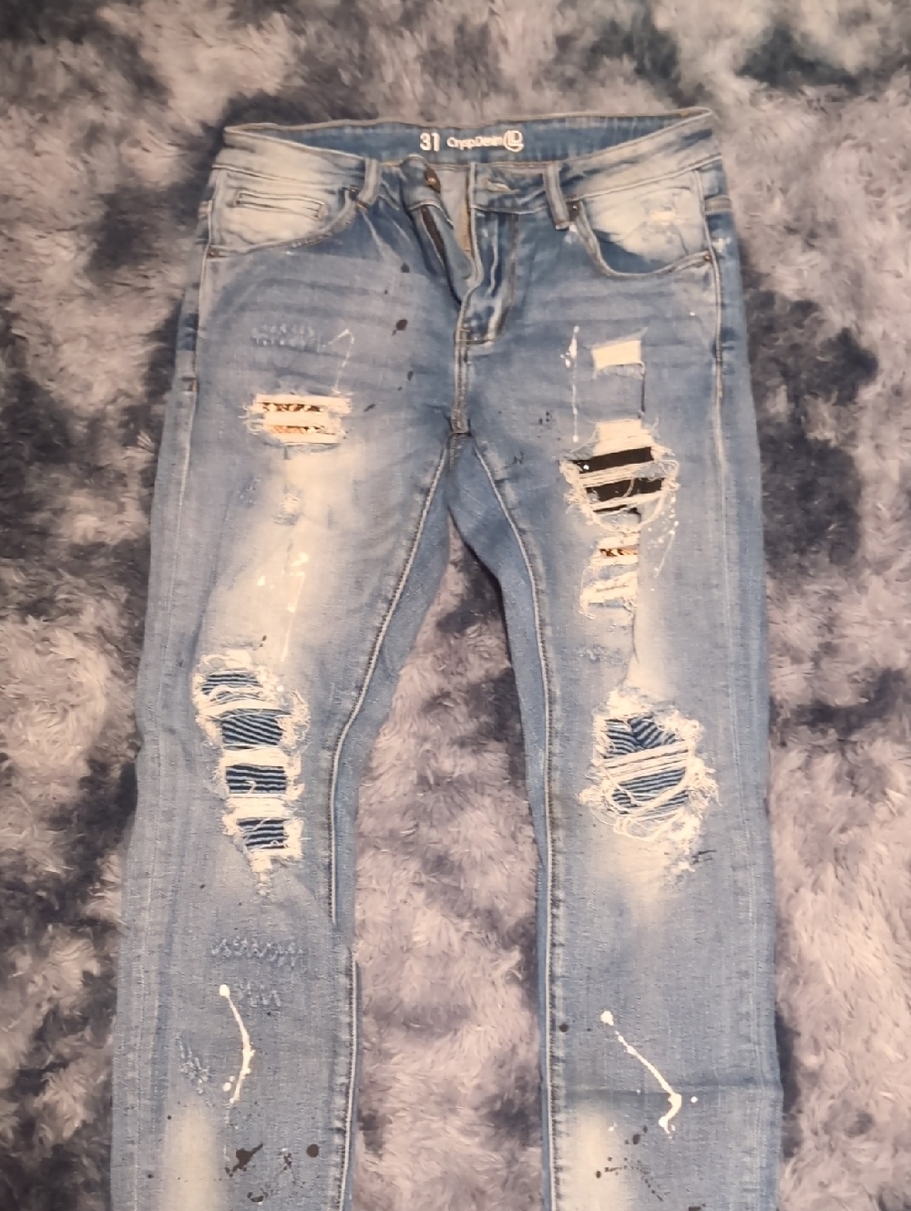 Distressed Light Blue Slim Men’s Jeans